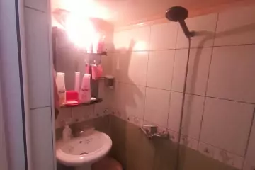 Satılır Köhnə Tikili İçərişəhərdə