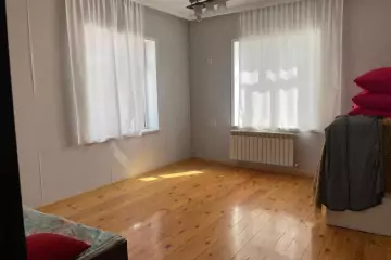 Satılır Həyət Evi Bakıda