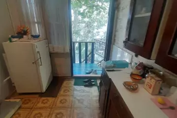 Satılır Köhnə Tikili İçərişəhərdə