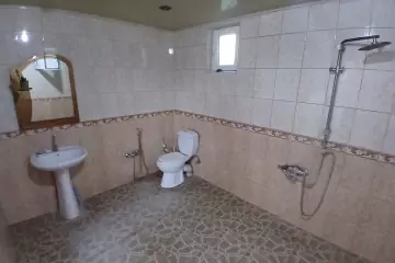 Satılır Həyət Evi Zabrat Qəsəbəsida