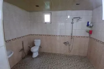Satılır Həyət Evi Zabrat Qəsəbəsida