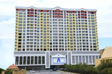 Satılır Yeni Tikili Ağ şəhər Kompleksində