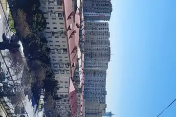 Satılır Köhnə Tikili 8-ci Kilometrdə