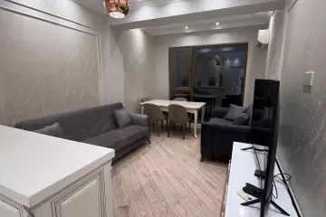 Satılır Yeni Tikili Ağ şəhər Kompleksində