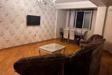 Aylıq Kirayə Yeni Tikili Melissa Park Yaşayış Kompleksida