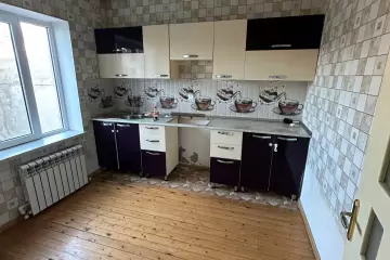 Satılır Həyət Evi Binədə