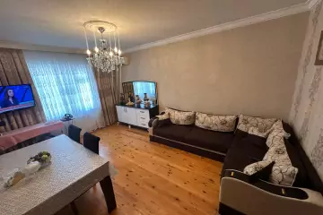 Satılır Köhnə Tikili Biləcəridə
