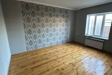 Satılır Həyət Evi Binədə