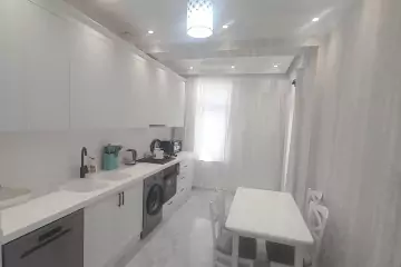 Aylıq Kirayə Yeni Tikili 28 May Metrosu ətrafında