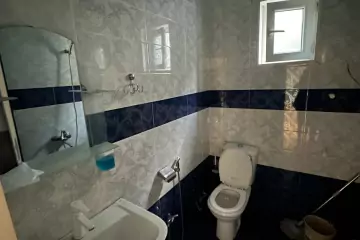 Satılır Həyət Evi Binədə