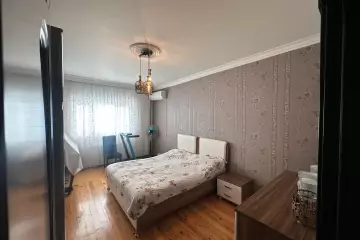 Satılır Köhnə Tikili Biləcəridə
