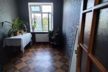 Satılır Köhnə Tikili Biləcəridə