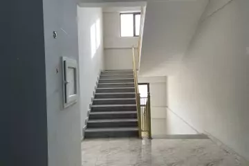 Satılır Yeni Tikili Masazırda