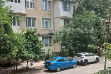 Satılır Köhnə Tikili İzmir Parkı 