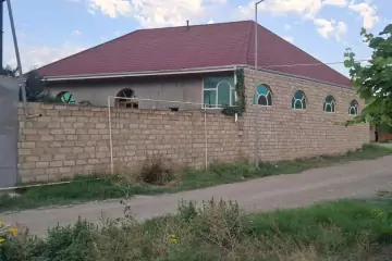 Satılır Həyət Evi Yeni Gəncədə 