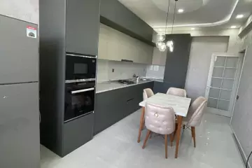 Aylıq Kirayə Yeni Tikili Ağ şəhər Kompleksində