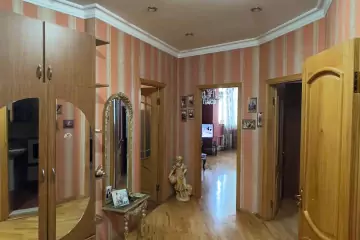 Satılır Yeni Tikili Yasamalda