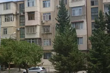 Satılır Köhnə Tikili İzmir Parkı