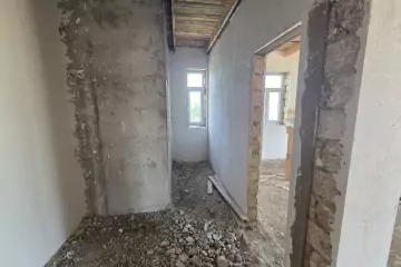 Satılır Həyət Evi Savalan Qəsəbəsida