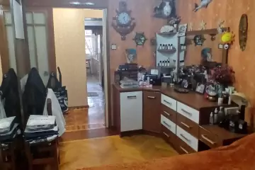Satılır Köhnə Tikili İzmir Parkı