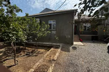 Satılır Həyət Evi Savalan Qəsəbəsida