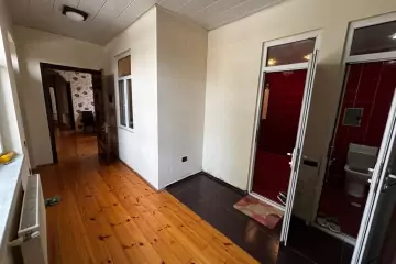 Satılır Həyət Evi Savalan Qəsəbəsida