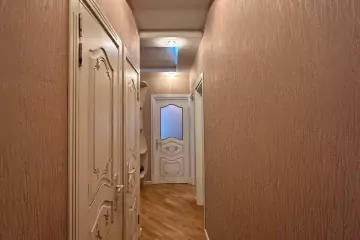 Satılır Köhnə Tikili Yasamalda