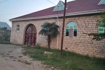 Satılır Həyət Evi Yeni Gəncədə