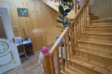 Satılır Bağ Evi Buzovnada