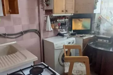 Satılır Köhnə Tikili İzmir Parkı