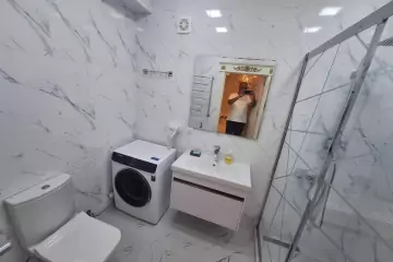 Satılır Yeni Tikili Ağ şəhər Kompleksində