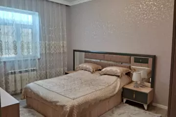Satılır Həyət Evi Binədə