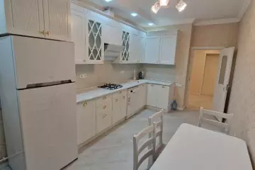 Aylıq Kirayə Yeni Tikili 28 May Metrosu ətrafında