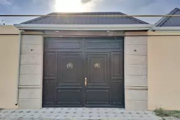 Satılır Həyət Evi Binədə