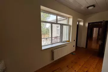 Satılır Həyət Evi Savalan Qəsəbəsida