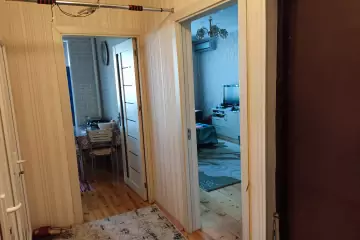 Satılır Köhnə Tikili Bakı Kinoteatrıda