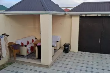 Satılır Həyət Evi Binədə