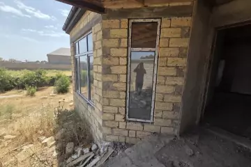 Satılır Həyət Evi Savalan Qəsəbəsida