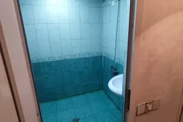 Satılır Köhnə Tikili Bakı Kinoteatrıda