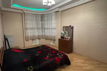 Satılır Yeni Tikili 9-cu Mikrorayonda