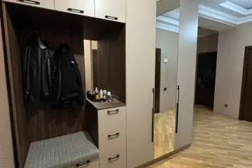 Satılır Yeni Tikili 9-cu Mikrorayonda