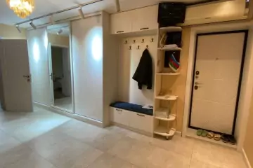 Aylıq Kirayə Köhnə Tikili Ağ şəhər Kompleksində