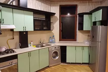 Aylıq Kirayə Yeni Tikili Elmler Akademiyasıda
