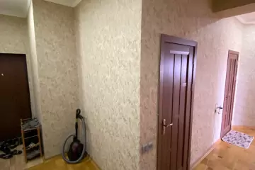 Satılır Yeni Tikili Yeni Yasamalda