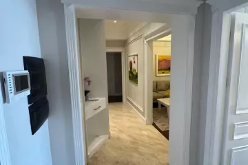 Aylıq Kirayə Yeni Tikili Elmler Akademiyasıda