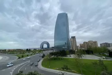 Aylıq Kirayə Köhnə Tikili Ağ şəhər Kompleksində