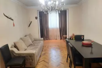 Aylıq Kirayə Köhnə Tikili Elmler Akademiyasıda