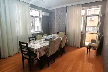 Satılır Yeni Tikili Yeni Yasamalda