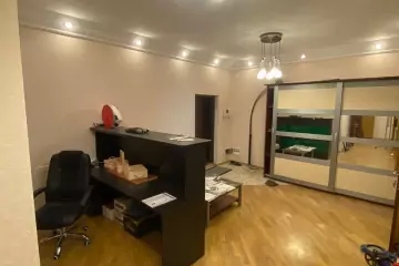 Aylıq Kirayə Ofis Beşmərtəbədə