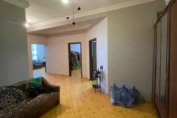 Satılır Yeni Tikili Yeni Yasamalda